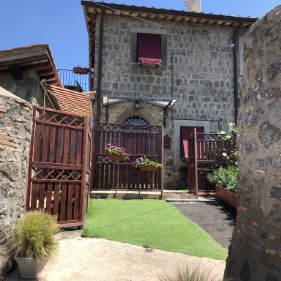 Ingrandisci foto